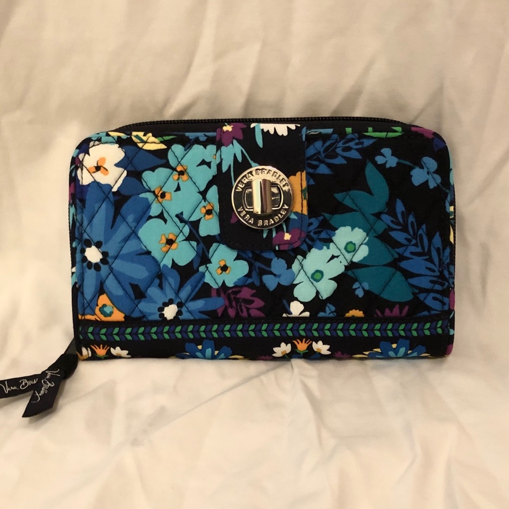 NWT | Vera Bradley Wallet